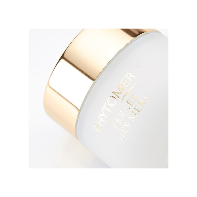 JŪROS PERLŲ JAUNINAMASIS KREMAS